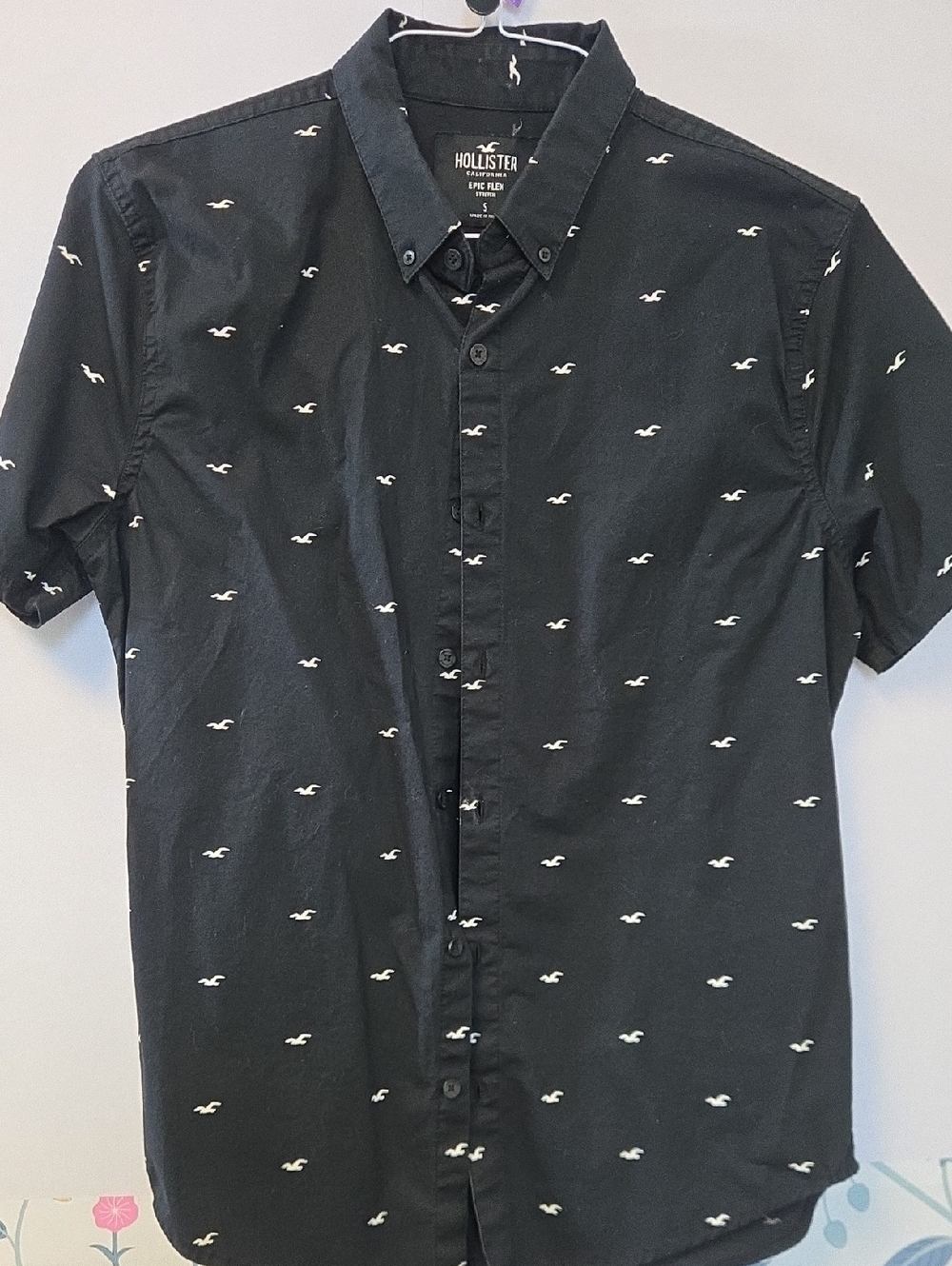 Hollister Black Short-Sleeve Button-Down with White Logo Motif
